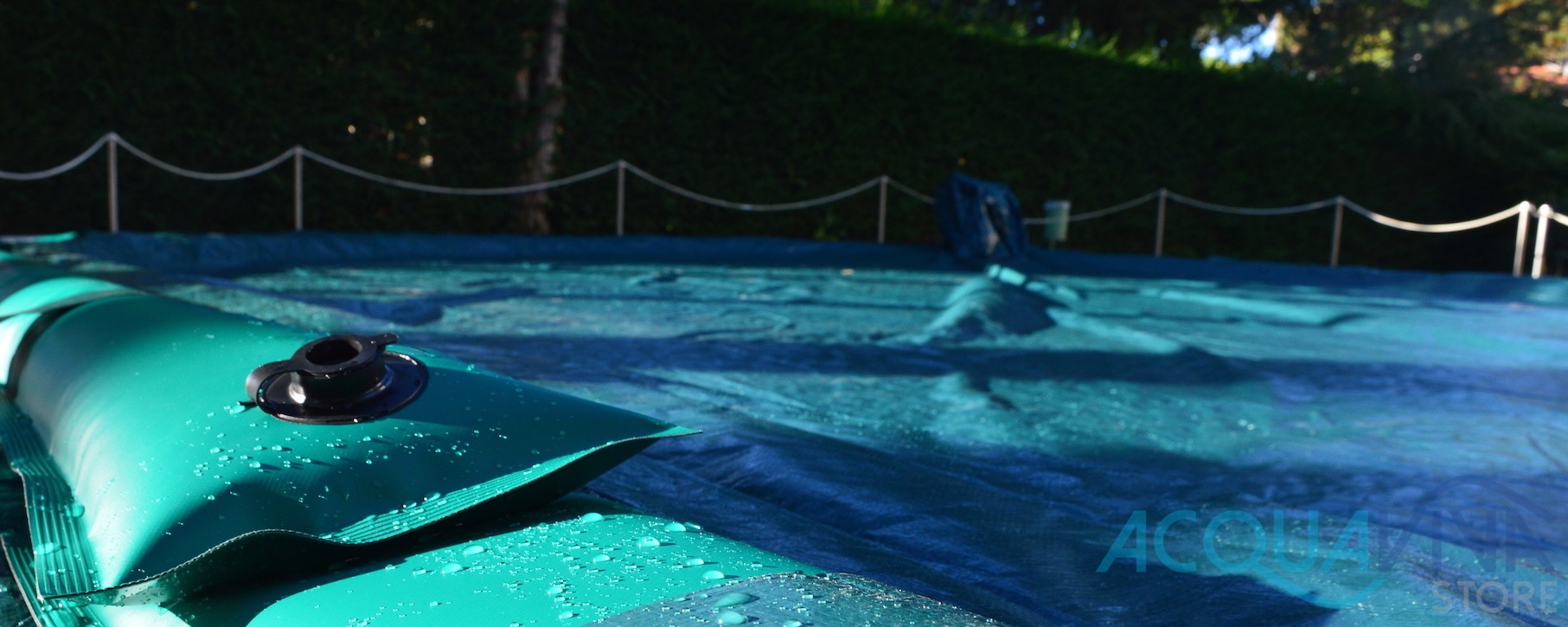 Rimuovere copertura invernale della piscina