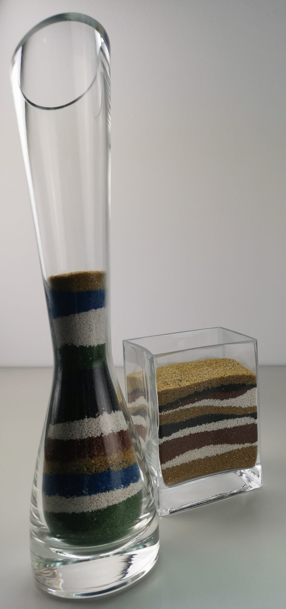 sabbia colorata in vaso