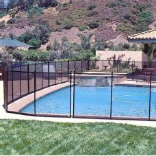 Barriera flessibile per piscine
